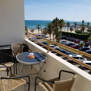 https://rosas-holiday-roses.catalonia-hotels.com